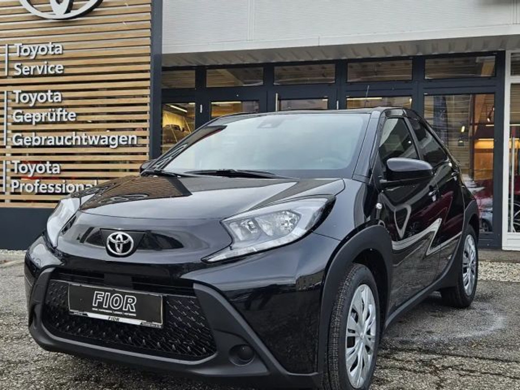 Toyota Aygo X Play