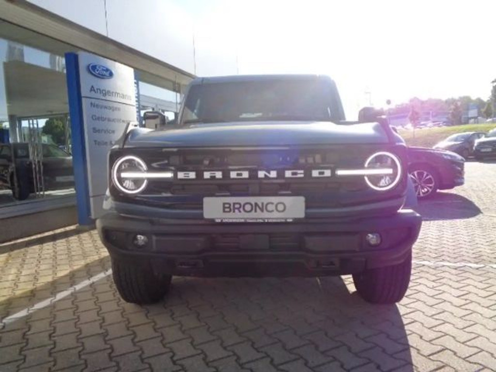 Ford Bronco