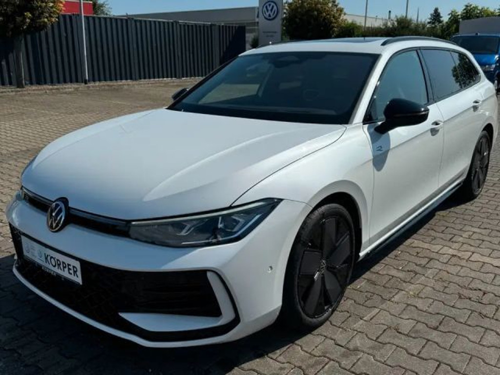 Volkswagen Passat Style Variant R-Line 2.0 TDI