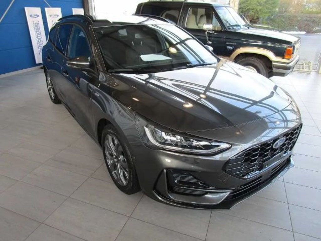 Ford Focus EcoBoost Wagon ST Line
