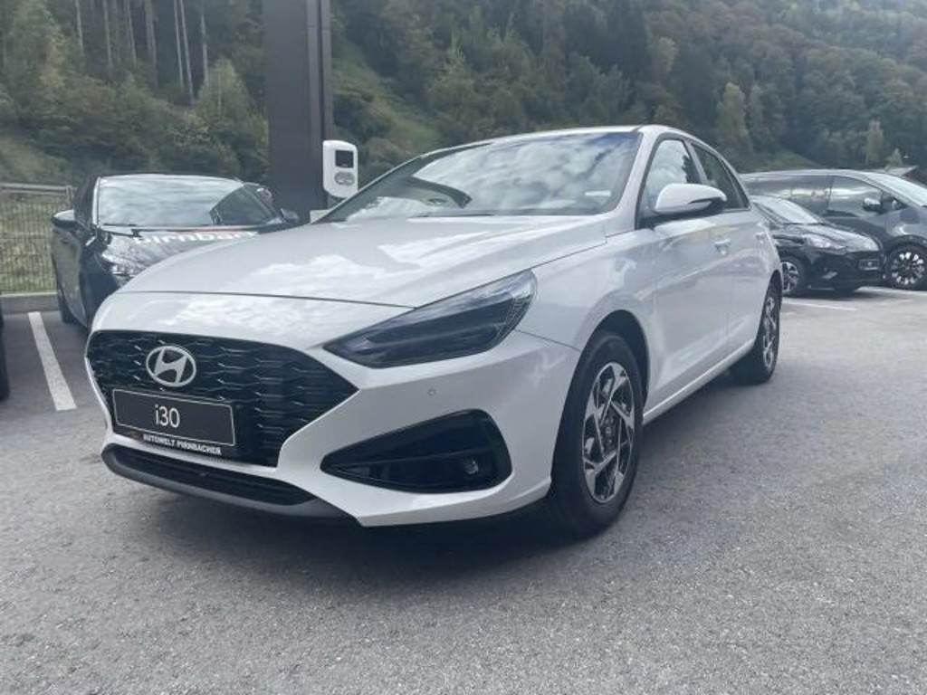 Hyundai i30 PD GO 1.5 DPI c5bg1