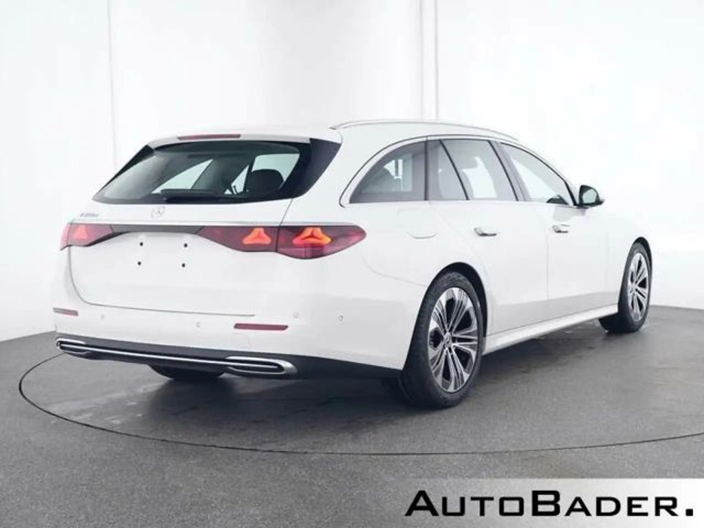 Mercedes-Benz E-Klasse E 220 AVANTGARDE Estate E 220 d