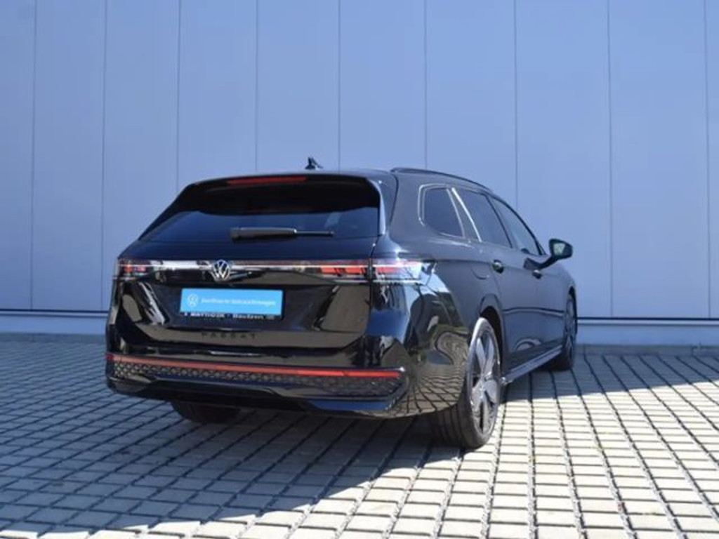 Volkswagen Passat DSG Style Variant R-Line 2.0 TDI
