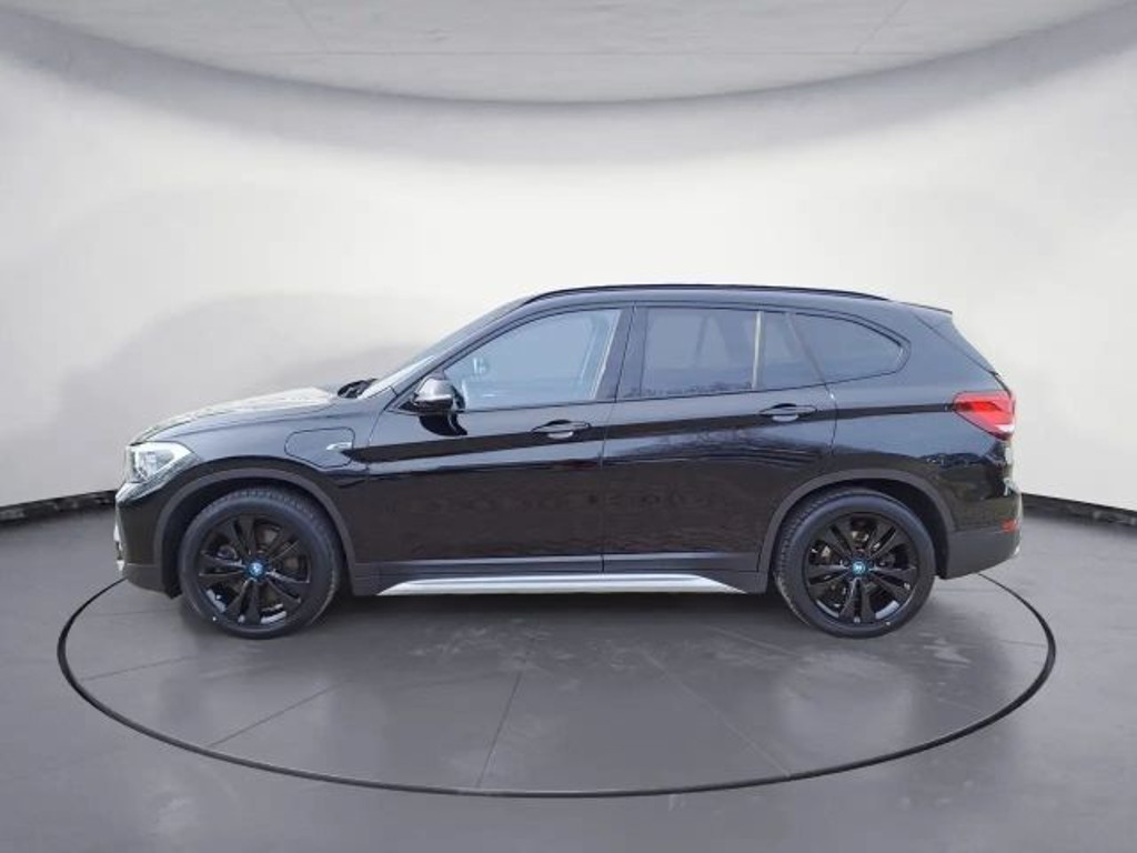 BMW X1 xDrive25e