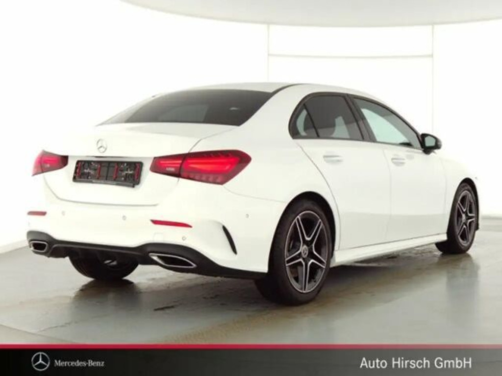 Mercedes-Benz A-Klasse A 250 4MATIC AMG Line