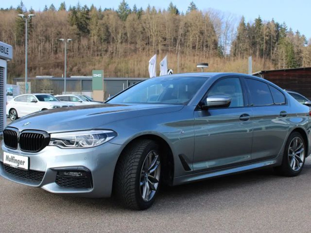 BMW 5 Serie 520 M-Sport Sedan 520i