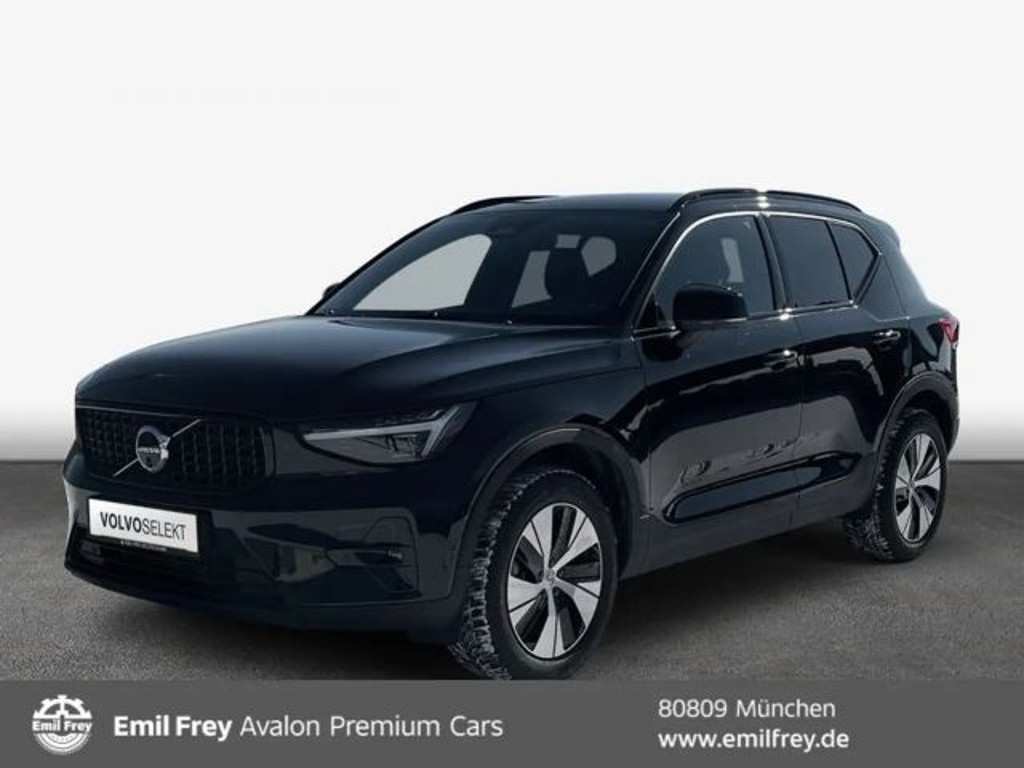Volvo XC40 Plus Dark