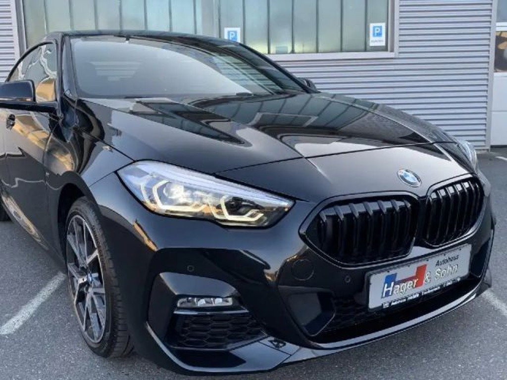 BMW 2 Serie 218 M-Sport Sedan 218i