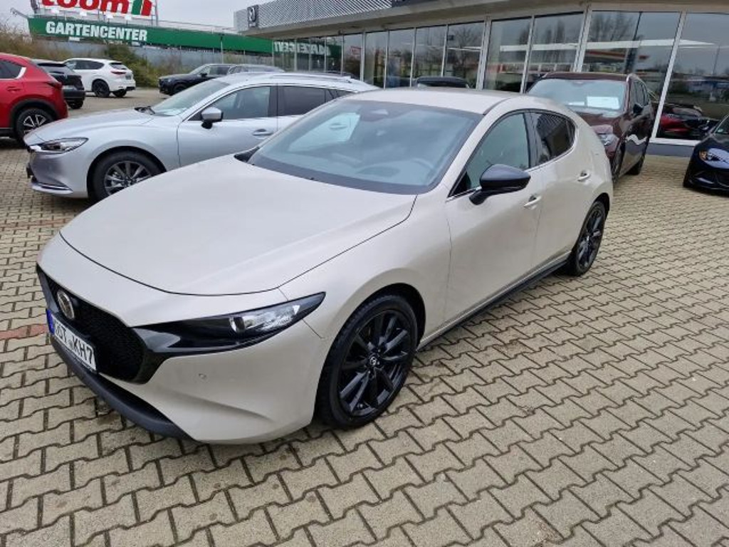 Mazda 3 SkyActiv 2.5L Homura e-Skyactiv