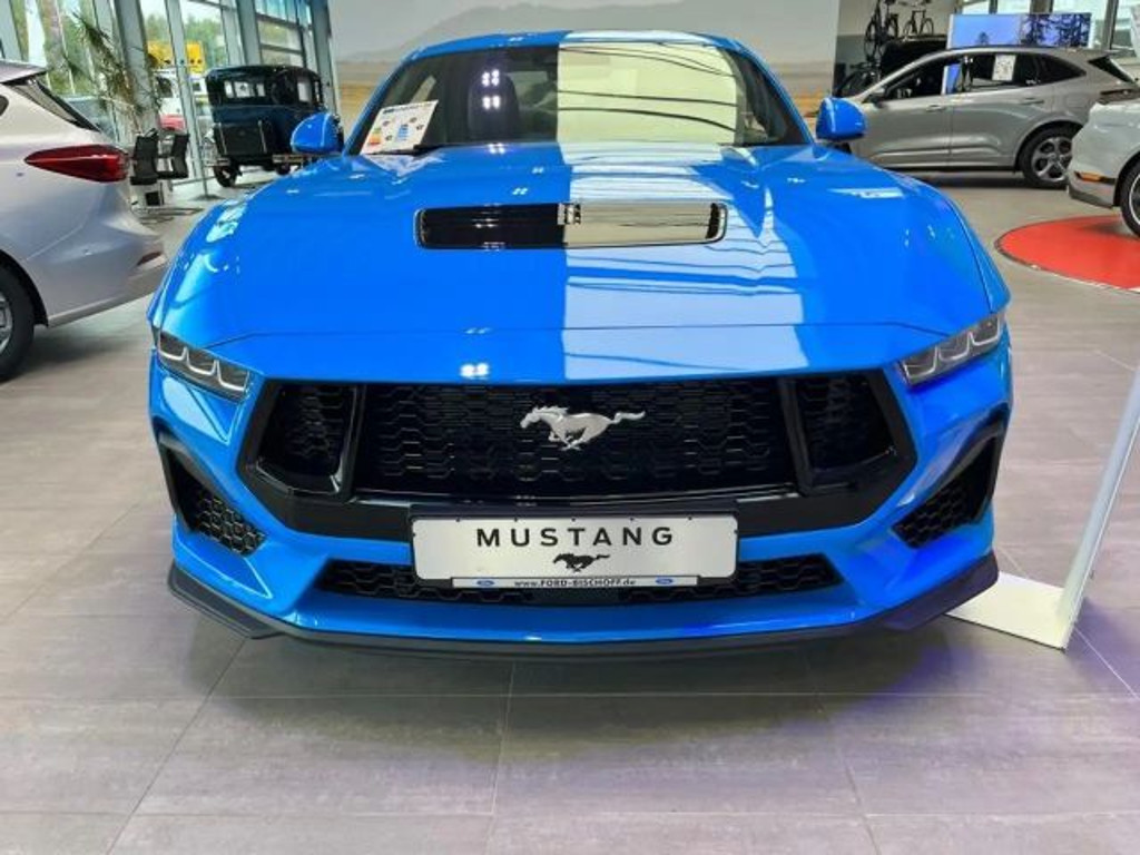 Ford Mustang Fastback GT 5.0 V8