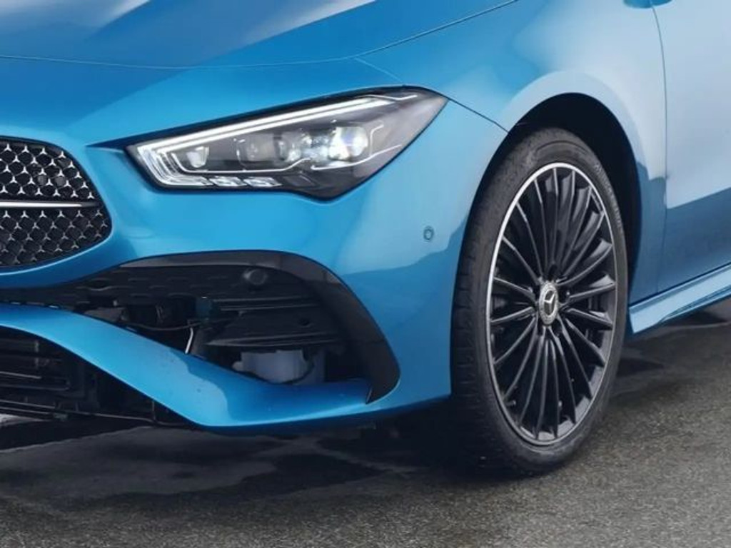 Mercedes-Benz CLA-Klasse CLA 250 AMG Line CLA 250 e Sedan