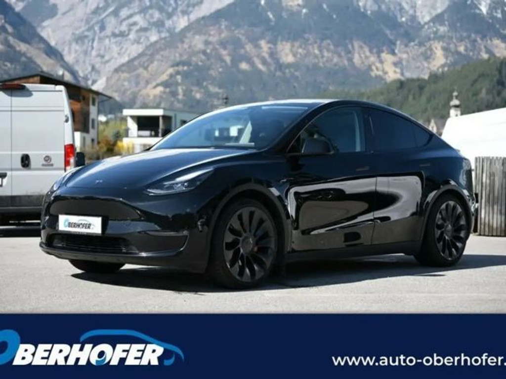 Tesla Model Y Performance AWD