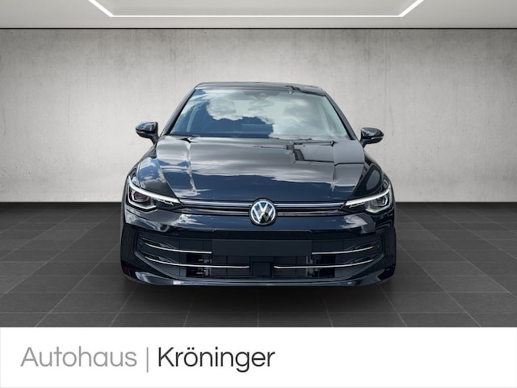 Volkswagen Golf 1.5 TSI Golf VIII