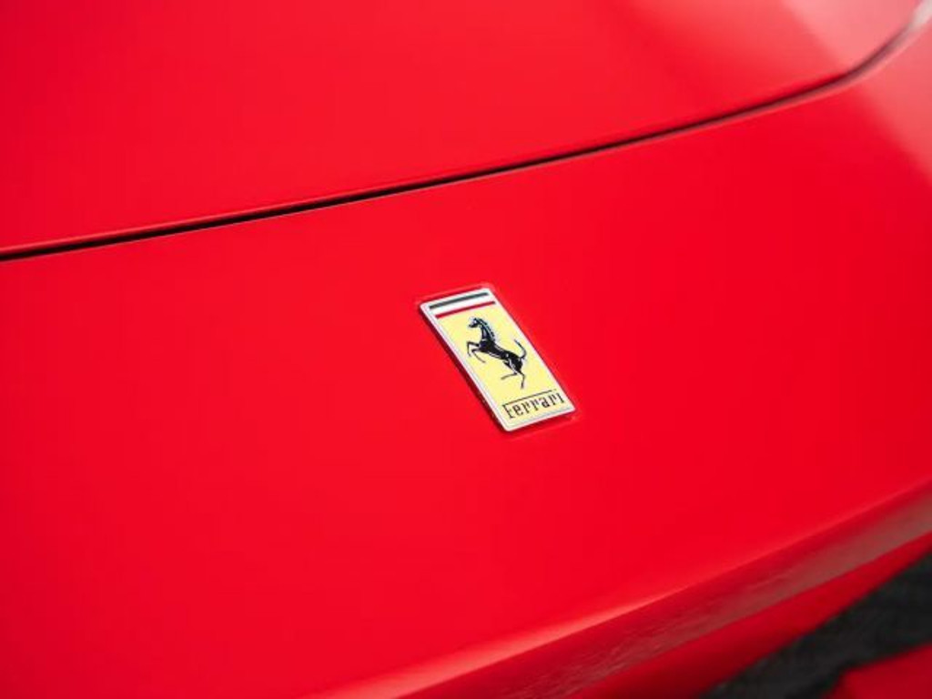Ferrari 296