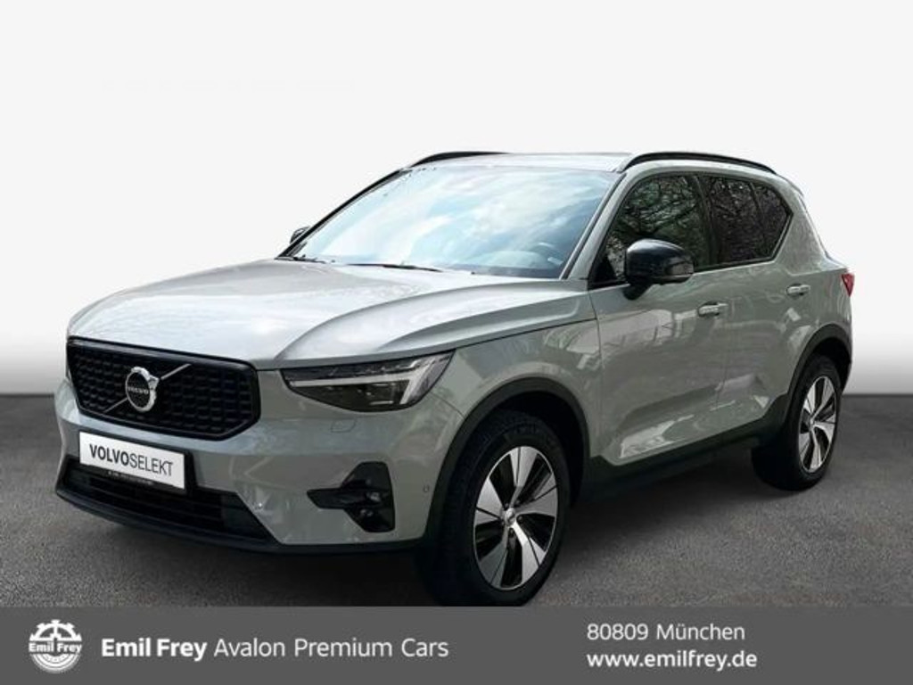 Volvo XC40 Plus Dark