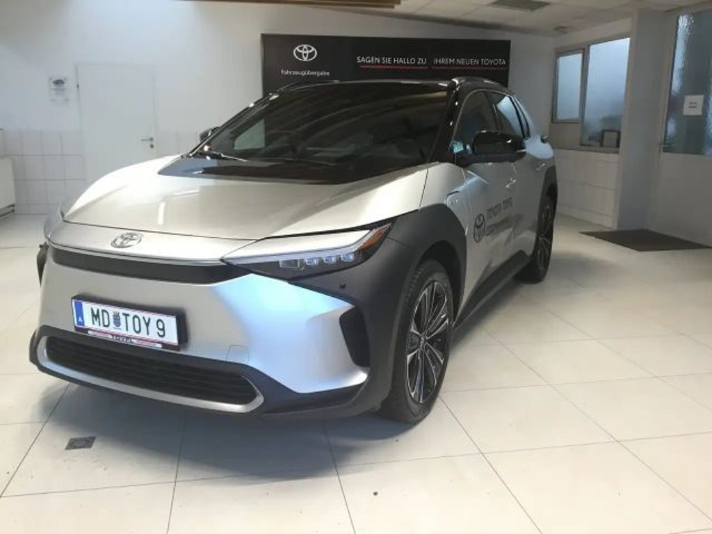 Toyota bZ4X Style Vierwielaandrijving