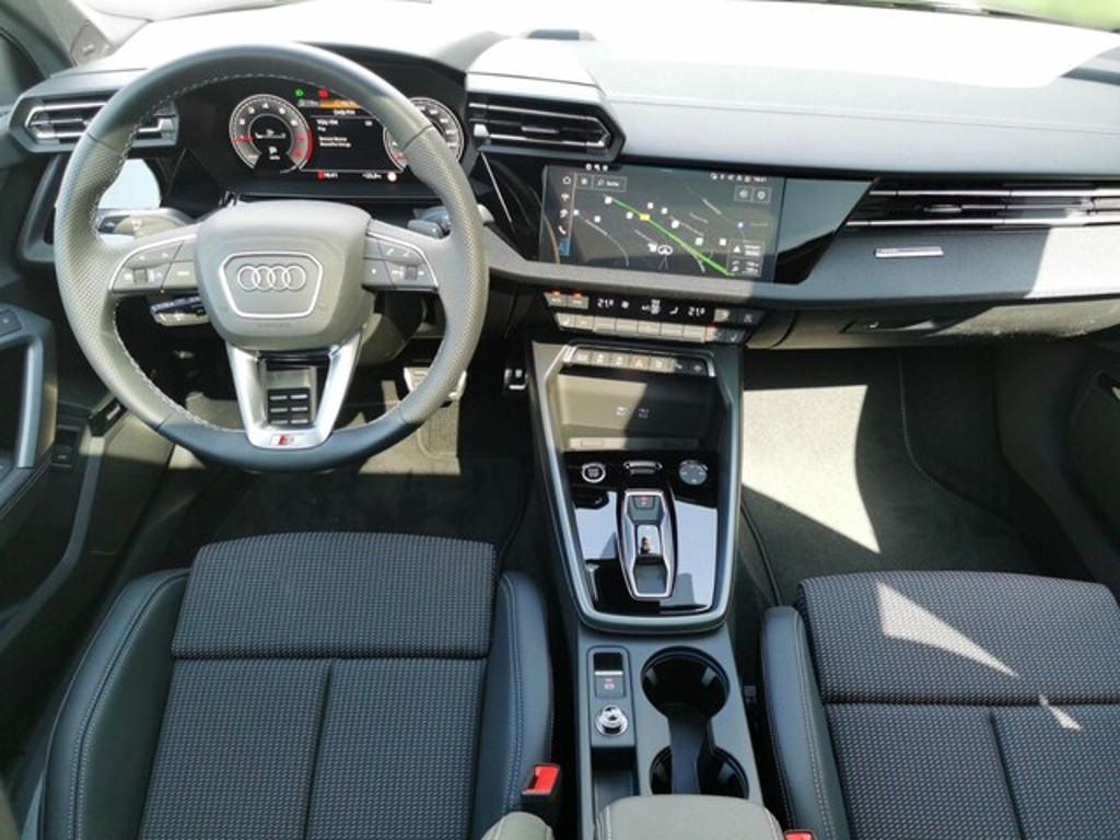 Audi A3 Sportback S-Line S-Tronic 35 TFSI