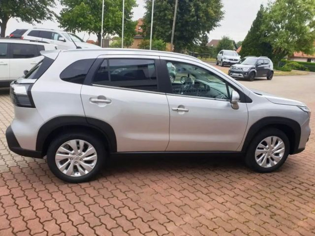 Suzuki S-Cross