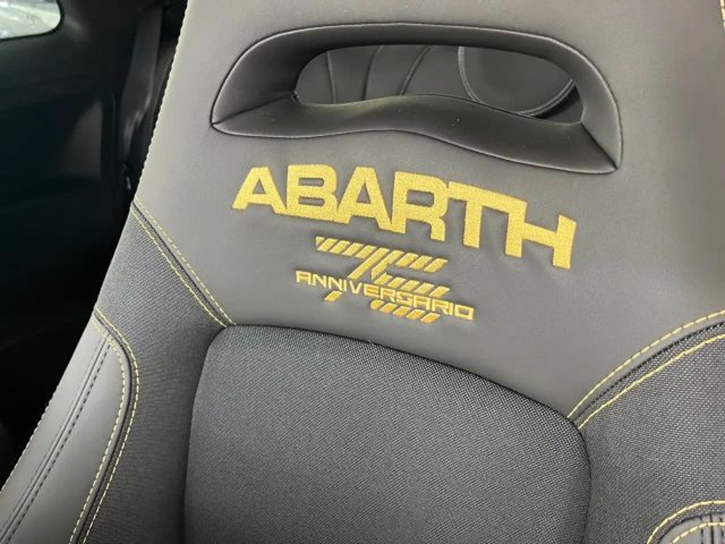 Abarth 695