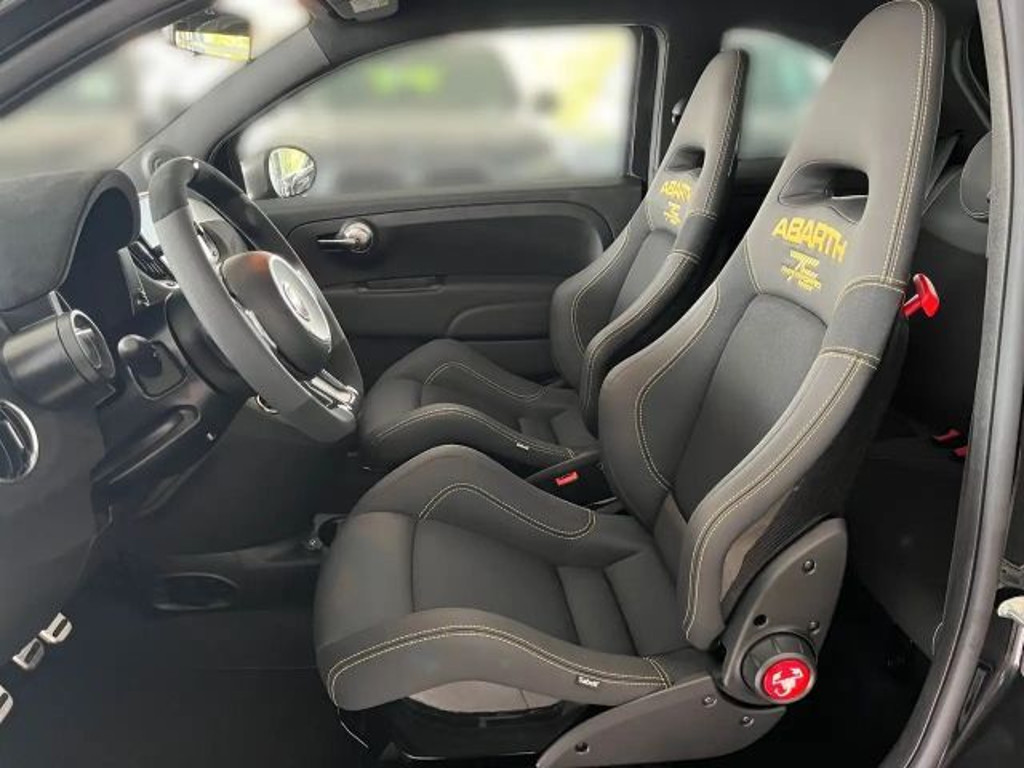 Abarth 695