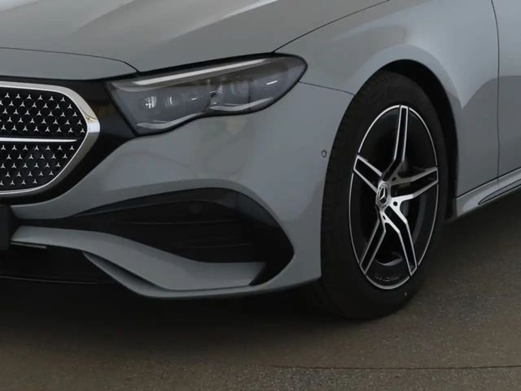 Mercedes-Benz E-Klasse E 300 4MATIC AMG Line Premium E 300 e E 300 de Premium Plus