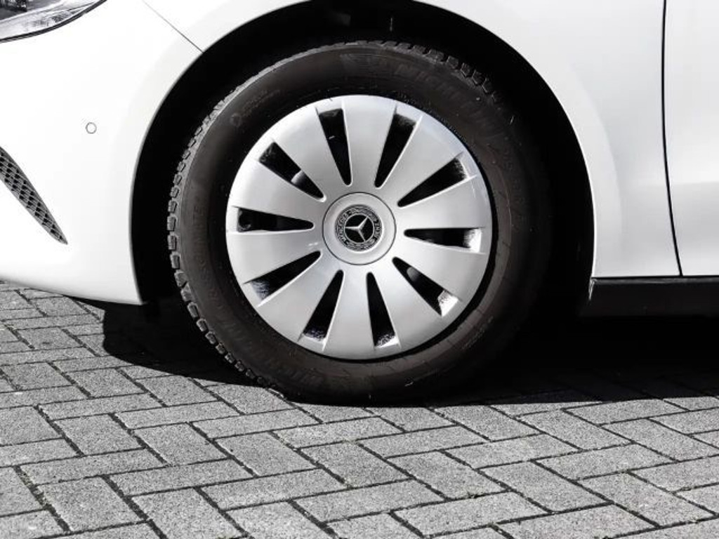 Mercedes-Benz B-Klasse B 180 EU6d Klimaauto Sitzhzg. NAVI Digitales Cockpit App