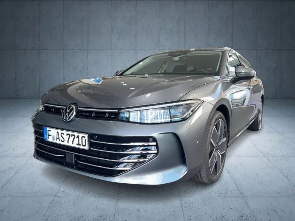 Volkswagen Passat DSG IQ.Drive 2.0 TDI Elegance Elegance