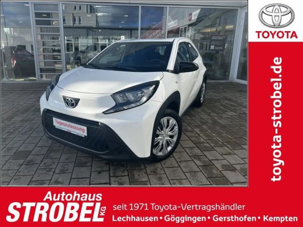 Toyota Aygo X Business Hatchback S-CVT
