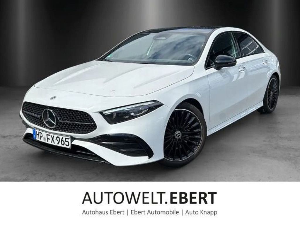 Mercedes-Benz A-Klasse A 220 AMG Line A 220 d