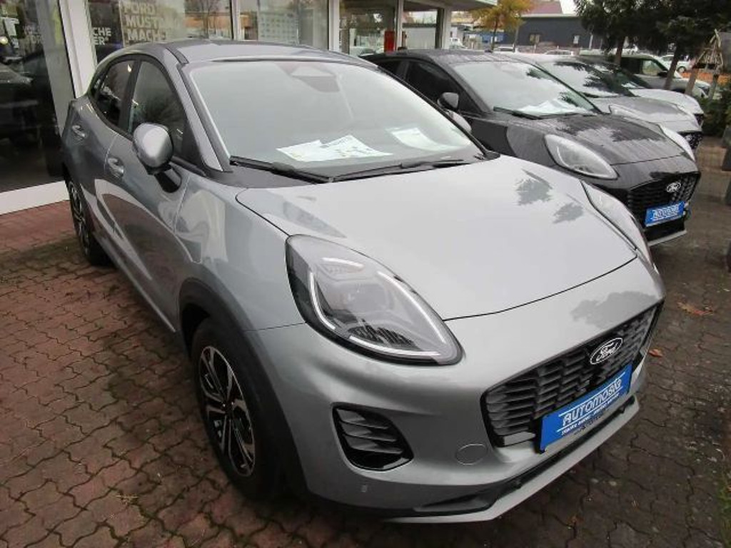 Ford Puma EcoBoost Titanium