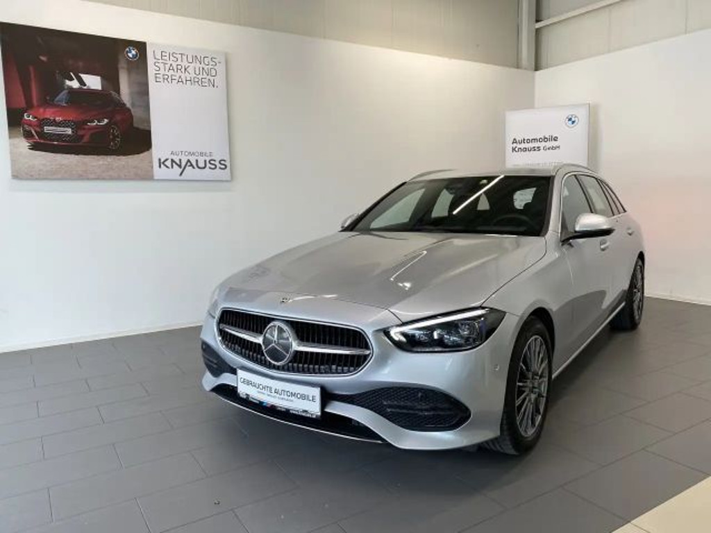 Mercedes-Benz C-Klasse C 220 4MATIC C 220 d