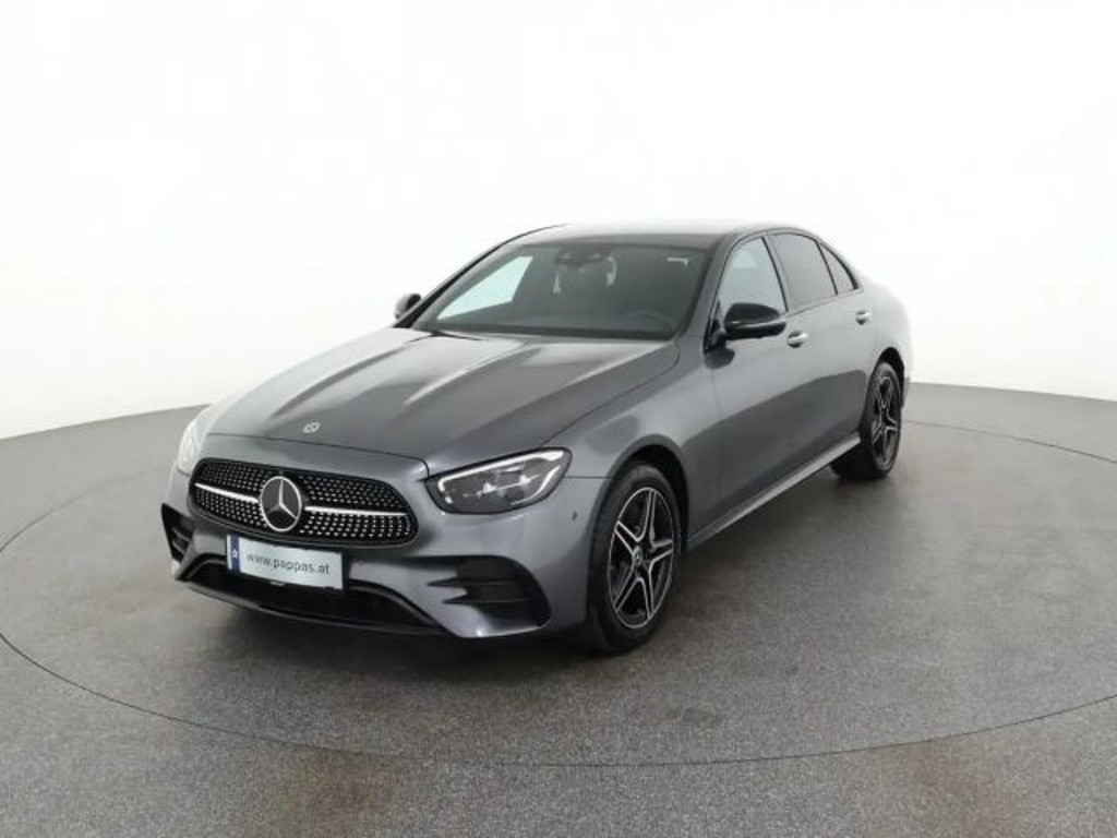 Mercedes-Benz E-Klasse E 300 4MATIC E 300 de Sedan