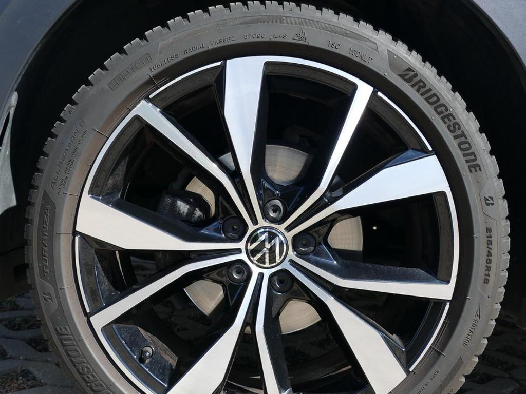 Volkswagen Taigo R-Line 1.0 TSI IQ.Drive