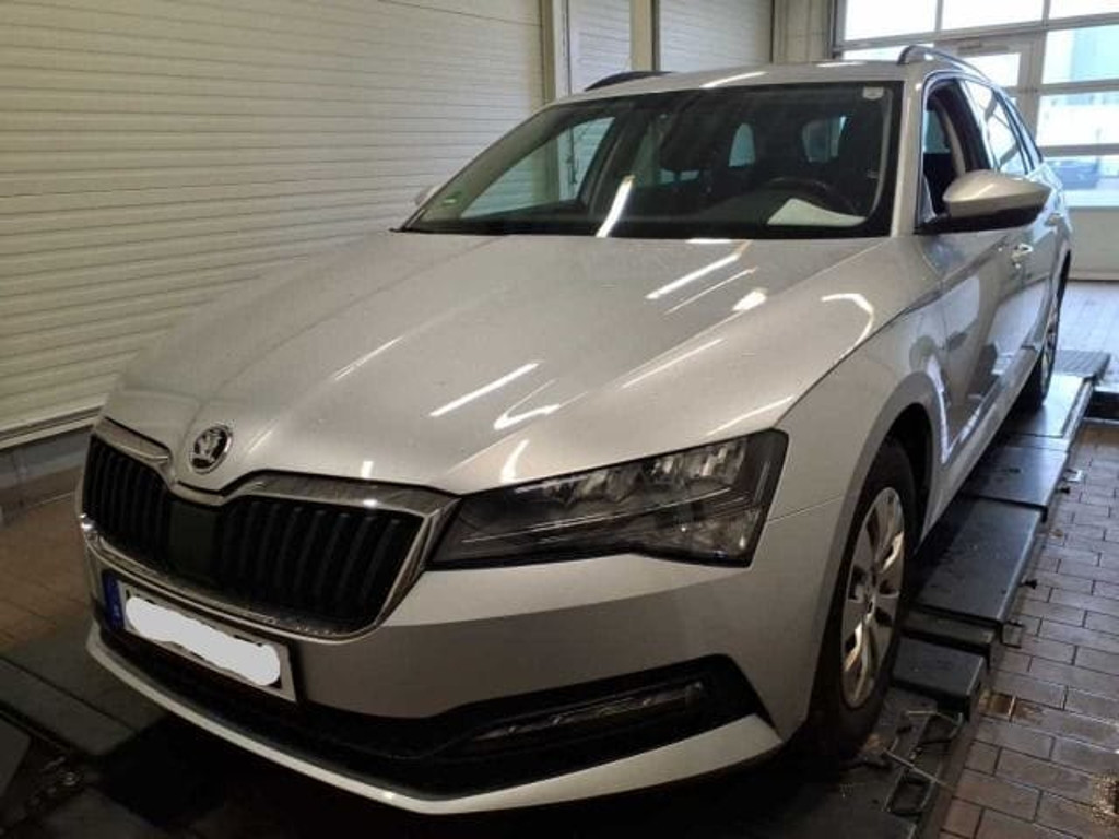Skoda Superb Active Combi 1.5 TSI
