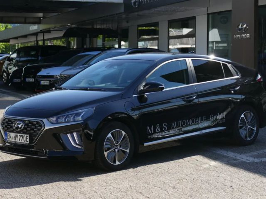 Hyundai Ioniq Style Hybrid Plug-in 1.6