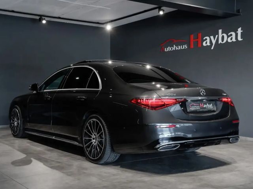 Mercedes-Benz S-Klasse S 400 4MATIC AMG Line Limousine Lang S 400 d Sedan