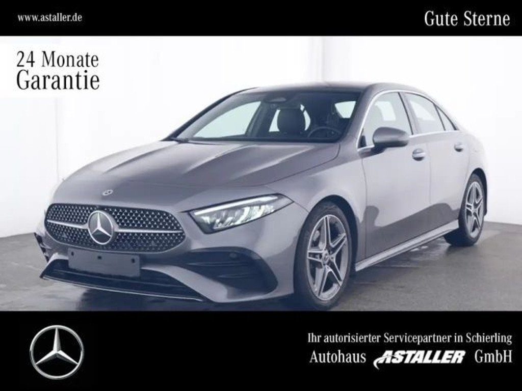 Mercedes-Benz A-Klasse A 200 AMG Line A 200 d