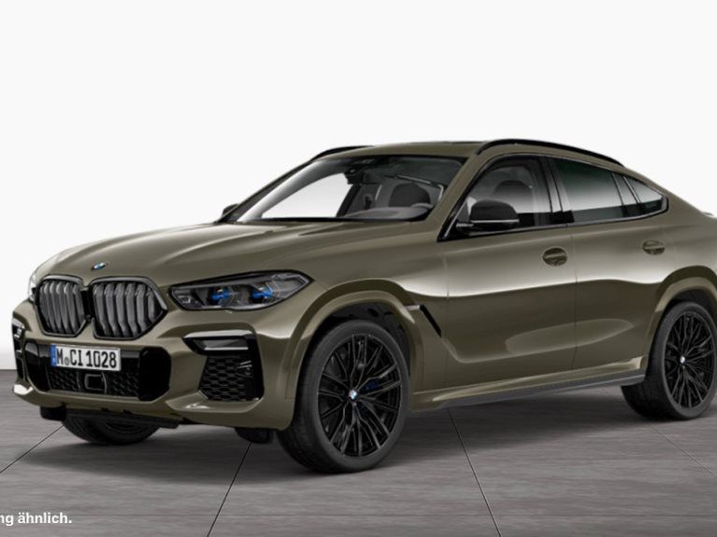 BMW X6 M50i