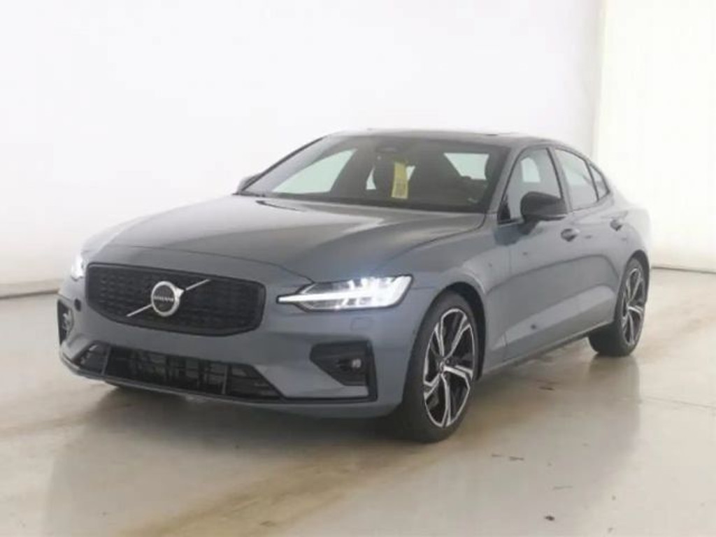 Volvo S60 AWD Ultimate Dark