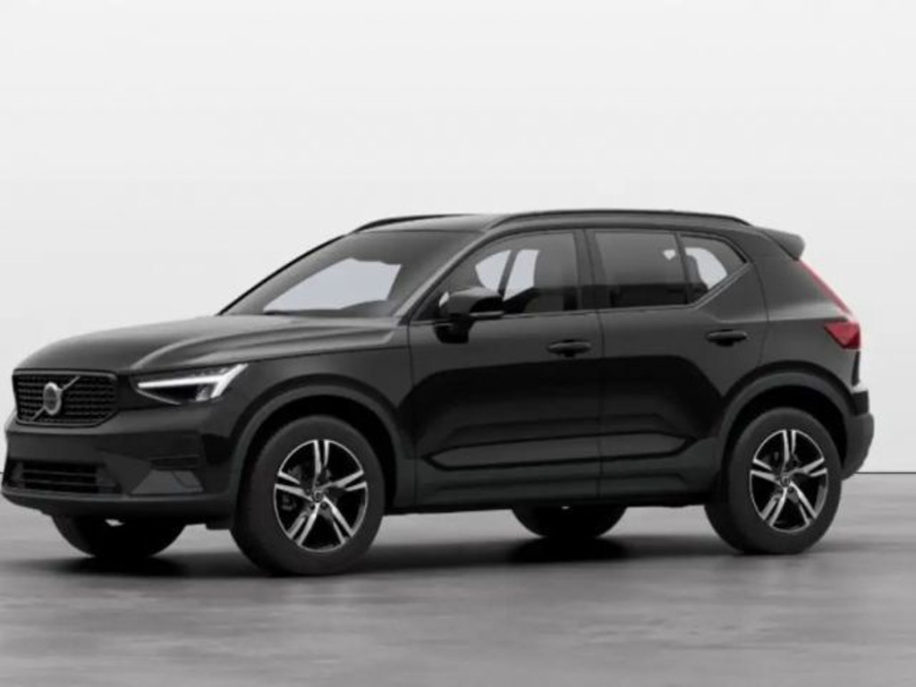 Volvo XC40 Plus Dark