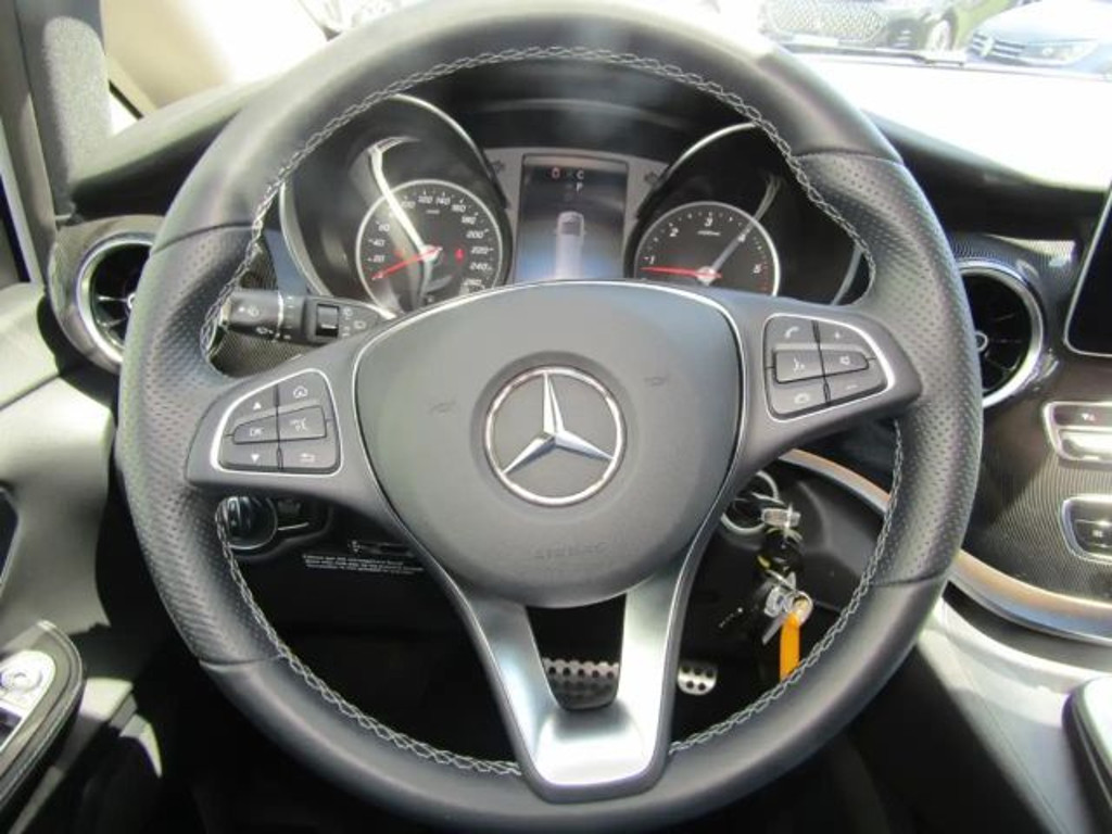 Mercedes-Benz Marco Polo