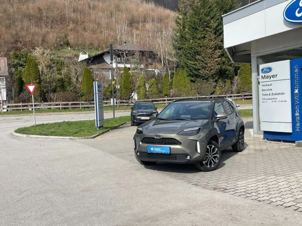 Toyota Yaris Cross Active Vierwielaandrijving Hybride VVT-i