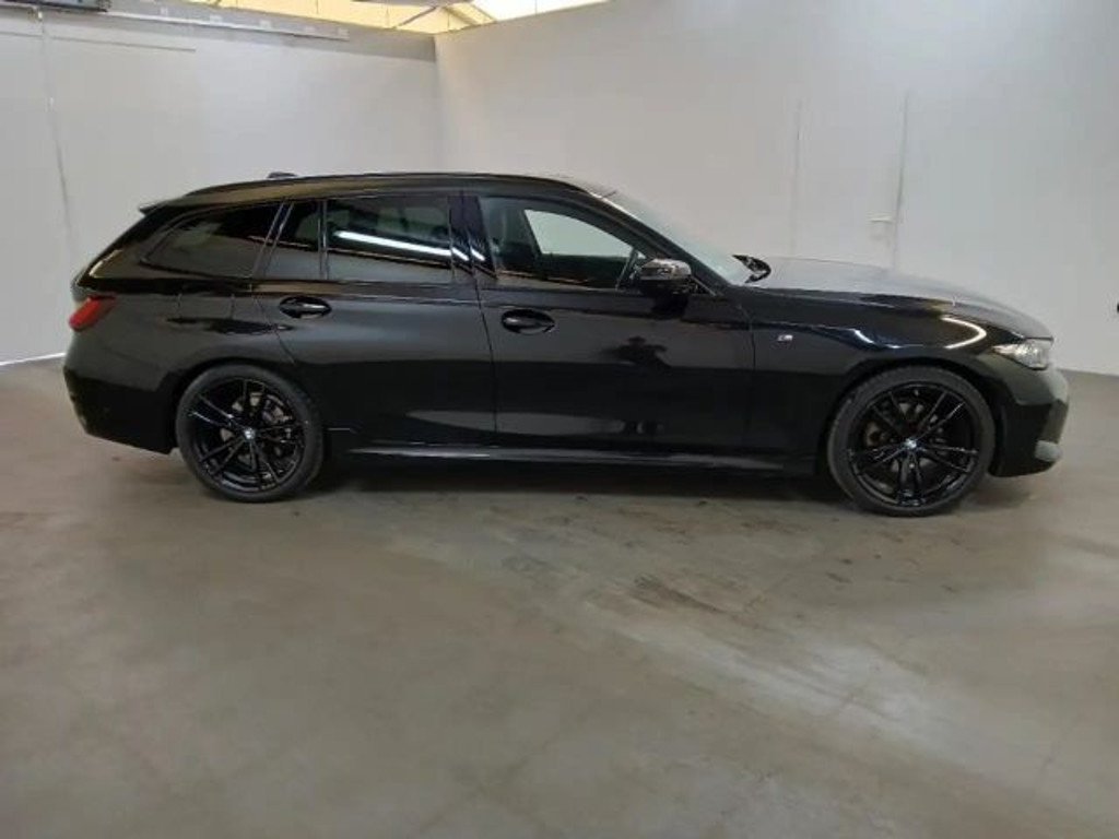 BMW 3 Serie 320 M-Sport xDrive Touring 320d