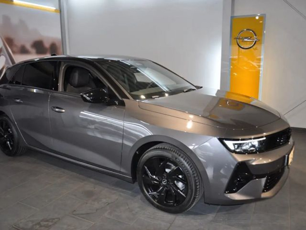 Opel Astra Grand Sport GS-Line