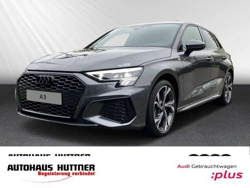 Audi A3 Sportback Sedan S-Line 35 TFSI
