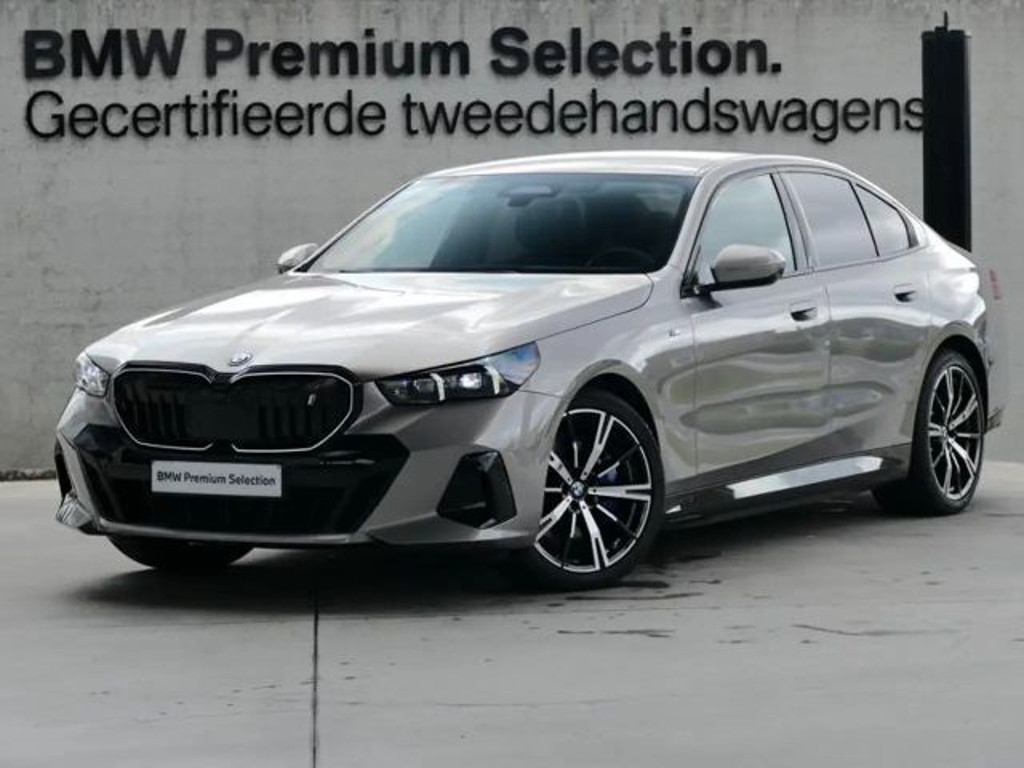 BMW i5 M-Sport Sedan eDrive40