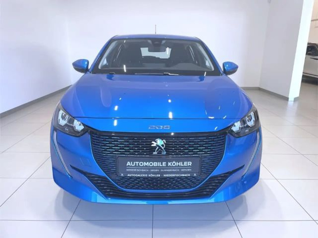 Peugeot e-208
