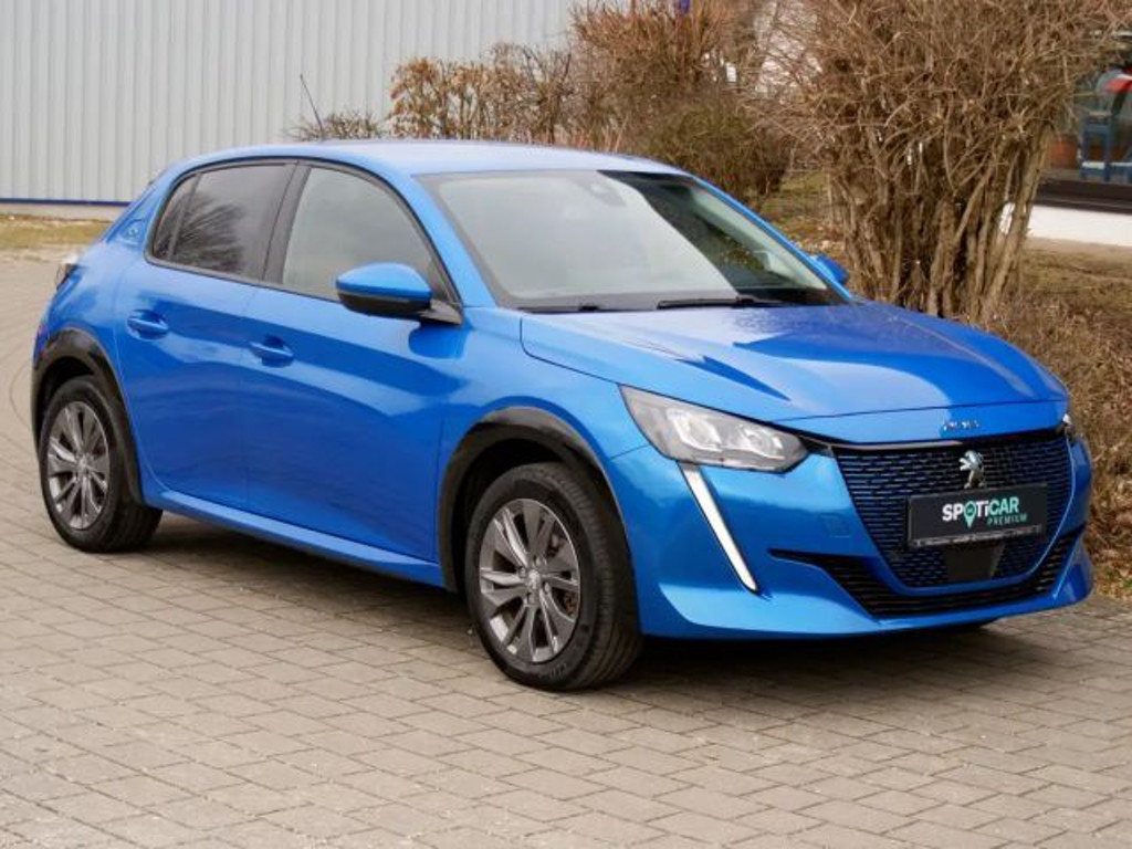 Peugeot e-208 Alluer Elektromotor 136 - 1.Hand/Rückfahrkamera