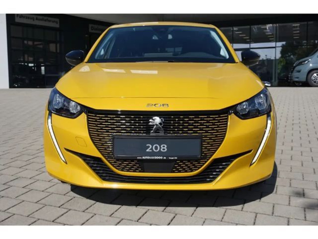 Peugeot e-208