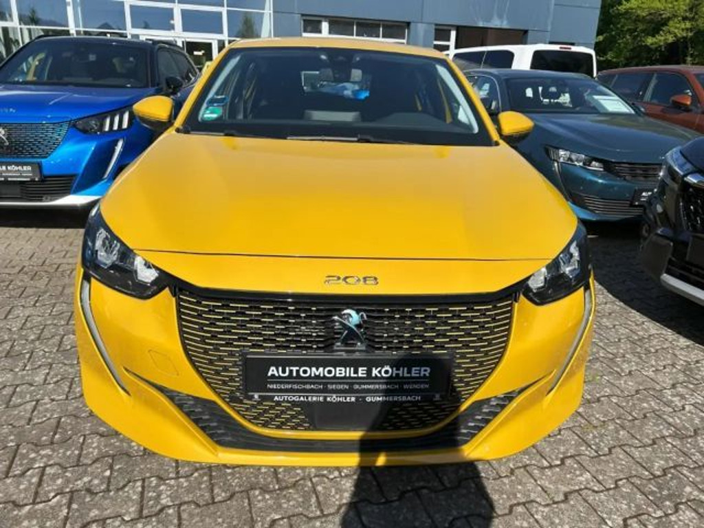 Peugeot e-208